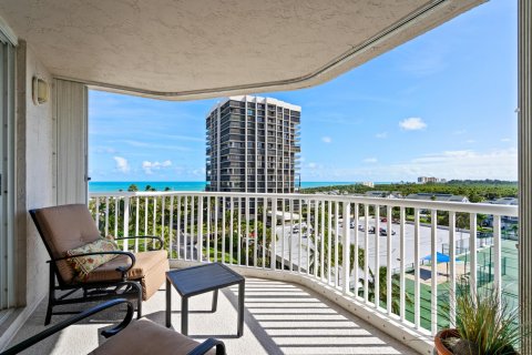 Condo in Hutchinson Island South, Florida, 3 bedrooms  № 1216163 - photo 25