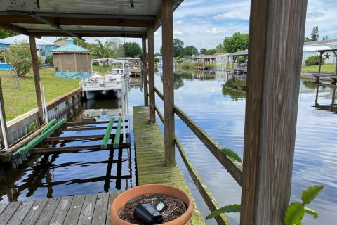 Villa ou maison à vendre à Okeechobee, Floride: 2 chambres, 211.54 m2 № 1122060 - photo 12