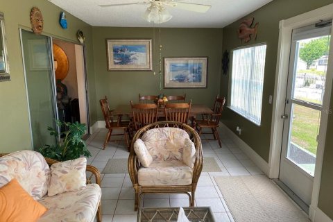 Villa ou maison à vendre à Okeechobee, Floride: 2 chambres, 211.54 m2 № 1122060 - photo 13