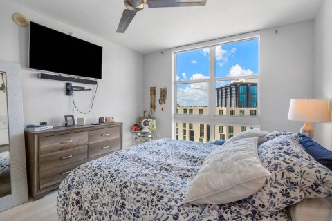 Condo in West Palm Beach, Florida, 1 bedroom  № 754417 - photo 25