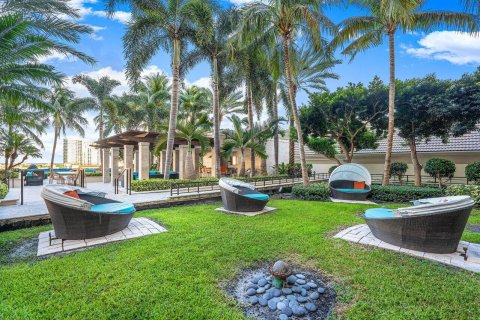 Condo in West Palm Beach, Florida, 1 bedroom  № 754417 - photo 9