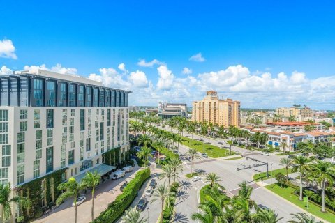 Condo in West Palm Beach, Florida, 1 bedroom  № 754417 - photo 16