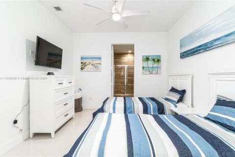 Copropriété à louer à Sunny Isles Beach, Floride: 3 chambres, 182.27 m2 № 1352209 - photo 28