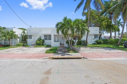 Immobilier commercial à vendre à Miami Beach, Floride: 257.06 m2 № 1321345 - photo 10