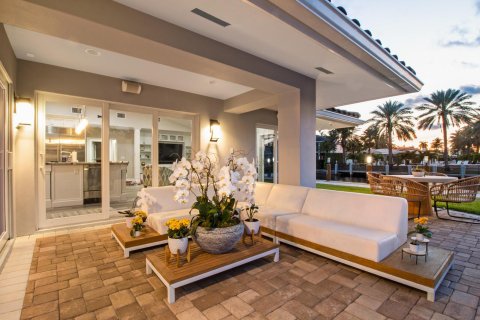Casa en venta en Pompano Beach, Florida, 5 dormitorios, 333.33 m2 № 869158 - foto 8