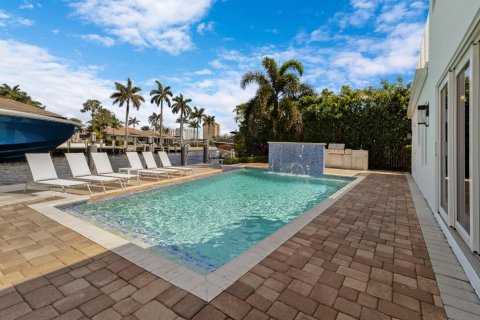 Casa en venta en Pompano Beach, Florida, 5 dormitorios, 333.33 m2 № 869158 - foto 26