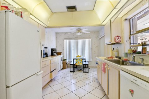 Casa en venta en Lake Worth, Florida, 2 dormitorios, 125.05 m2 № 1226804 - foto 13