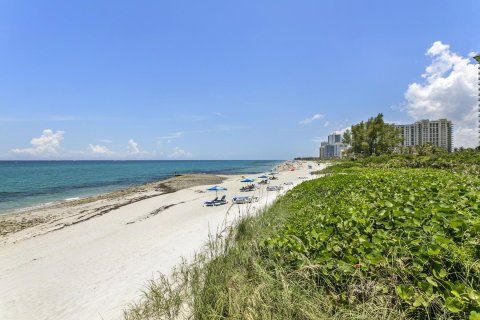 Condominio en venta en Riviera Beach, Florida, 2 dormitorios, 186.83 m2 № 946025 - foto 25