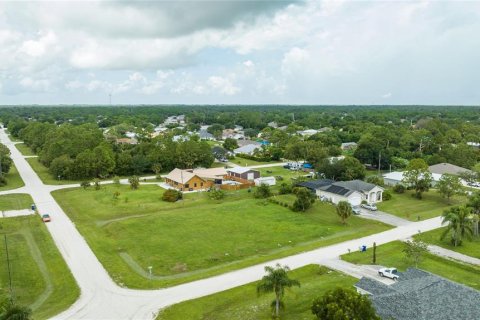 Terreno en venta en Vero Beach, Florida № 1361435 - foto 6