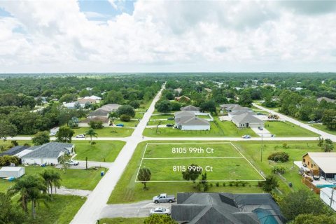 Land in Vero Beach, Florida № 1361435 - photo 2