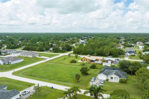 Terreno en venta en Vero Beach, Florida № 1361435 - foto 5