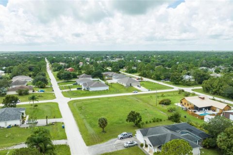 Terreno en venta en Vero Beach, Florida № 1361435 - foto 9