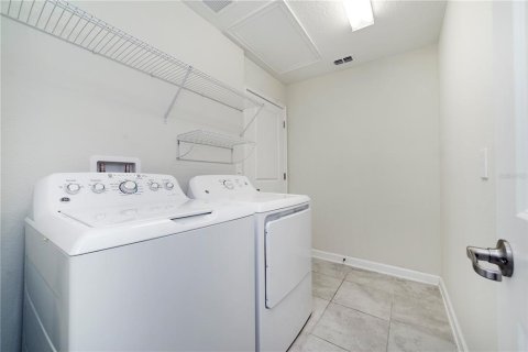 Casa en venta en Winter Garden, Florida, 4 dormitorios, 260.41 m2 № 1344063 - foto 16