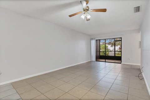 Copropriété à vendre à Orlando, Floride: 2 chambres, 76.18 m2 № 1298746 - photo 6