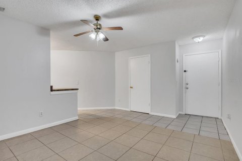 Copropriété à vendre à Orlando, Floride: 2 chambres, 76.18 m2 № 1298746 - photo 9