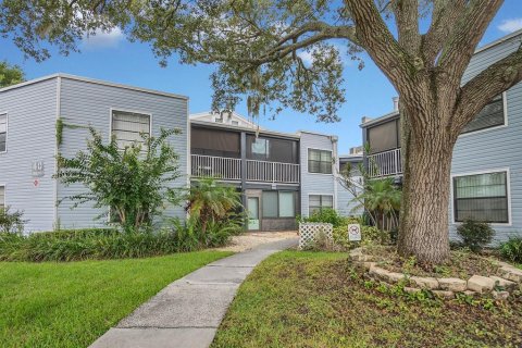 Copropriété à vendre à Orlando, Floride: 2 chambres, 76.18 m2 № 1298746 - photo 1