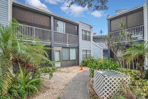 Copropriété à vendre à Orlando, Floride: 2 chambres, 76.18 m2 № 1298746 - photo 2