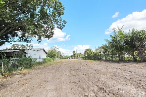 Купить земельный участок в Окичоби, Флорида № 803840 - фото 3