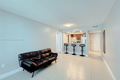 Купить кондоминиум в Майами, Флорида 2 спальни, 78.78м2, № 1004273 - фото 9