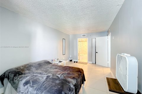 Condominio en venta en Miami, Florida, 2 dormitorios, 78.78 m2 № 1004273 - foto 12