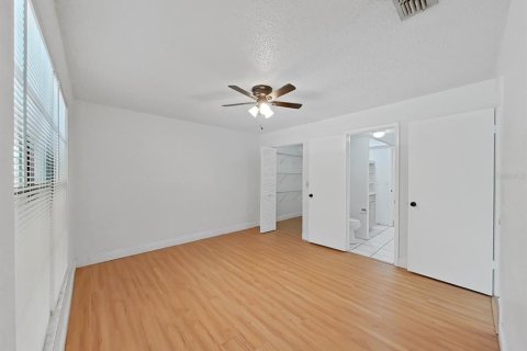 Condo in Tampa, Florida, 3 bedrooms  № 1249357 - photo 22