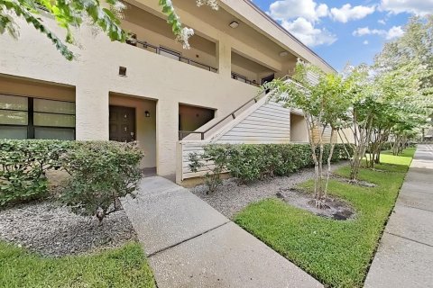 Condo in Tampa, Florida, 3 bedrooms  № 1249357 - photo 1