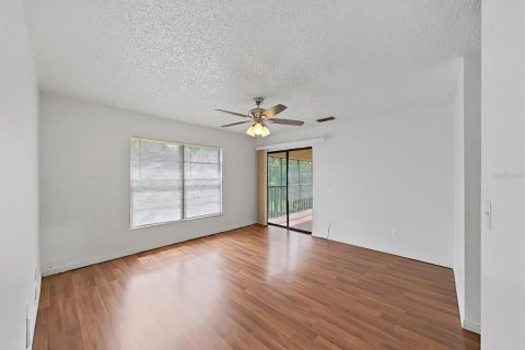 Condo in Tampa, Florida, 3 bedrooms  № 1249357 - photo 13