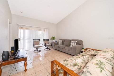 Condominio en venta en Orlando, Florida, 2 dormitorios, 94.11 m2 № 1249396 - foto 9