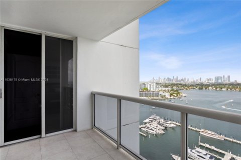 Condominio en venta en Miami Beach, Florida, 2 dormitorios, 98.48 m2 № 1315808 - foto 17