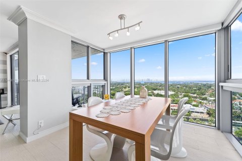 Copropriété à vendre à Miami Beach, Floride: 2 chambres, 152.82 m2 № 1315775 - photo 9