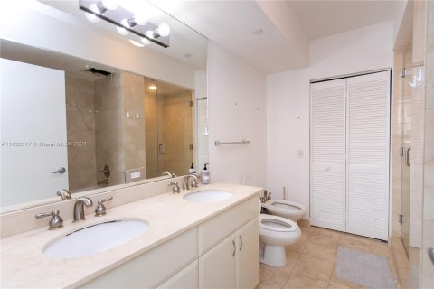 Copropriété à vendre à Miami Beach, Floride: 1 chambre, 75.07 m2 № 1292347 - photo 5