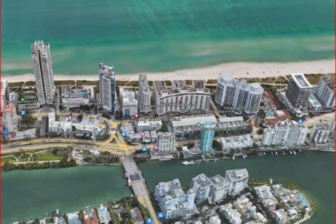 Copropriété à vendre à Miami Beach, Floride: 2 chambres, 112.04 m2 № 1292514 - photo 1