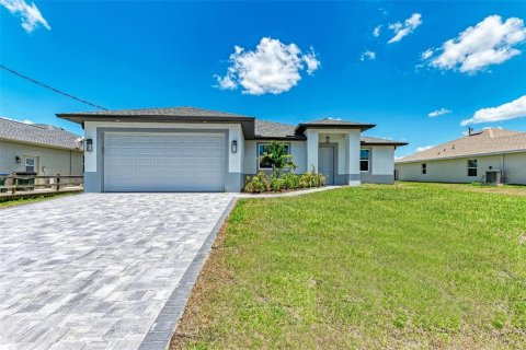 Villa ou maison à vendre à North Port, Floride: 3 chambres, 169.08 m2 № 1164566 - photo 4