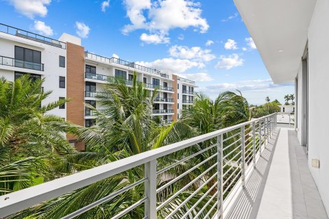 Condo in Fort Lauderdale, Florida, 4 bedrooms  № 1188752 - photo 16