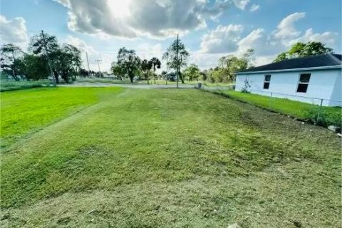 Terreno en venta en Belle Glade, Florida № 1121385 - foto 3