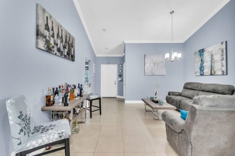 Casa en venta en Royal Palm Beach, Florida, 3 dormitorios, 153.38 m2 № 1121347 - foto 16