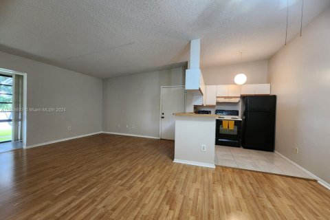 Copropriété à louer à Miami, Floride: 2 chambres, 80.82 m2 № 1348562 - photo 11