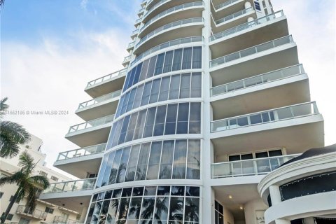 Copropriété à vendre à Miami Beach, Floride: 2 chambres, 116.13 m2 № 1348474 - photo 7