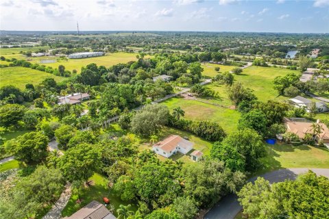 Propiedad comercial en venta en Southwest Ranches, Florida № 1289350 - foto 6