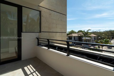 House in Fort Lauderdale, Florida 3 bedrooms, 277.41 sq.m. № 753999 - photo 21