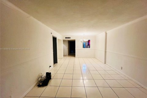 Copropriété à louer à Lauderdale Lakes, Floride: 2 chambres, 93.09 m2 № 1357073 - photo 7