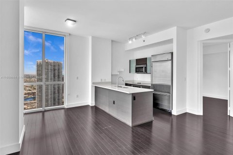 Condominio en venta en Miami, Florida, 2 dormitorios, 104.33 m2 № 1357024 - foto 8