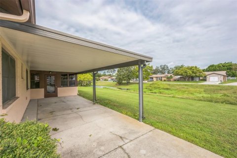 Villa ou maison à vendre à Port Richey, Floride: 2 chambres, 133.97 m2 № 1389351 - photo 13