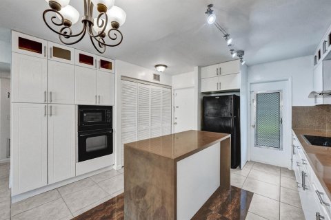 Copropriété à vendre à Deerfield Beach, Floride: 2 chambres, 78.04 m2 № 1182537 - photo 25