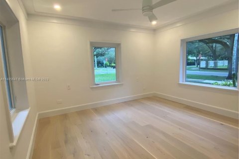 Casa en venta en Coral Gables, Florida, 5 dormitorios, 301.56 m2 № 843572 - foto 28