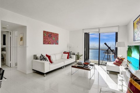 Condo in Miami Beach, Florida, 2 bedrooms  № 843573 - photo 5