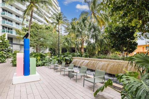 Condo in Miami Beach, Florida, 1 bedroom  № 1421601 - photo 22