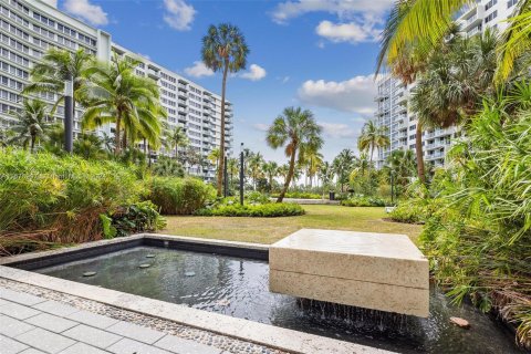 Condo in Miami Beach, Florida, 1 bedroom  № 1421601 - photo 27