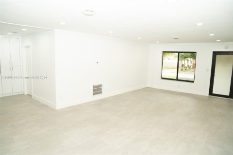 Casa en venta en Hollywood, Florida, 3 dormitorios, 122.63 m2 № 1221716 - foto 10