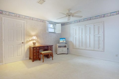 Touwnhouse à vendre à Jensen Beach, Floride: 2 chambres, 148.46 m2 № 952091 - photo 4